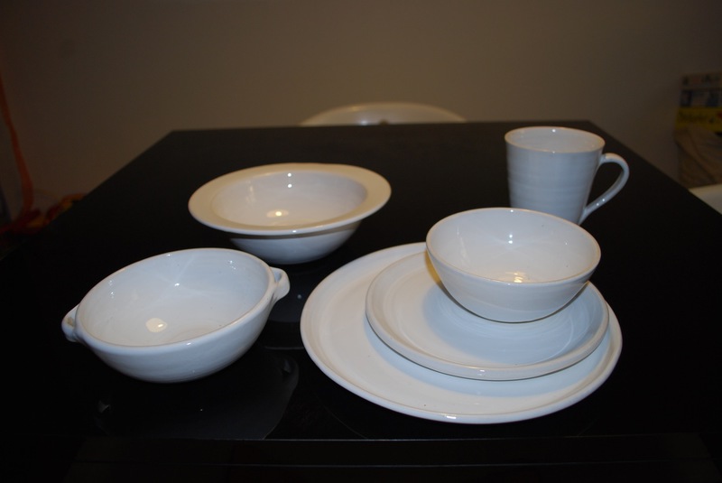 Essgeschirr · Weißes Service