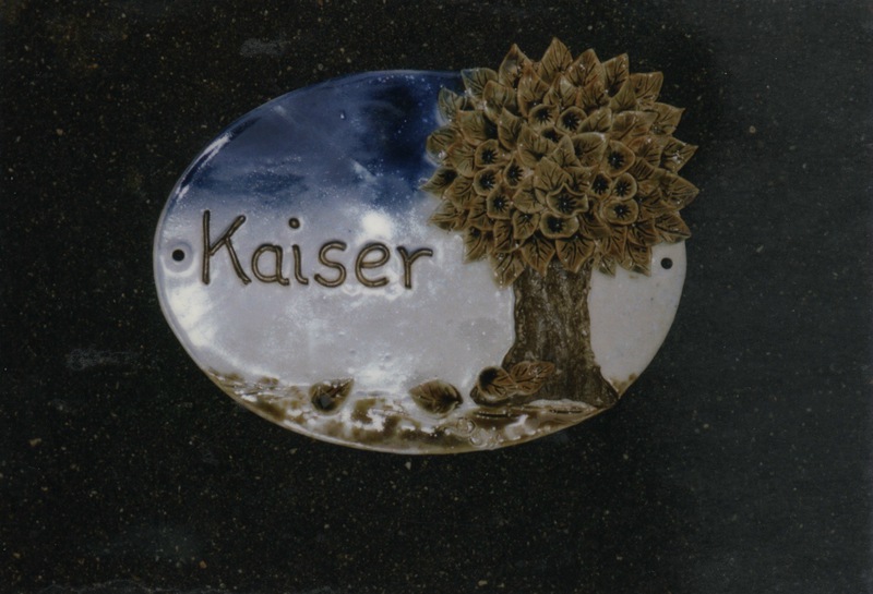 Hausschild · Name mit Baum